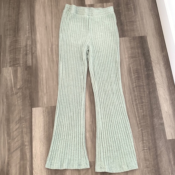 Z Supply Pants - Z Supply Green Ribbed Flare Lounge Pants